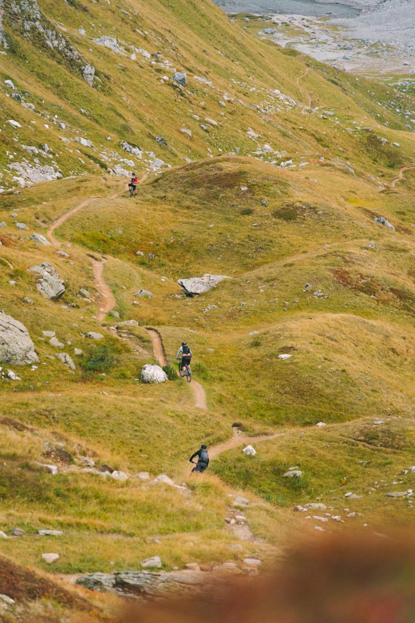 - Self Check-in Arosa